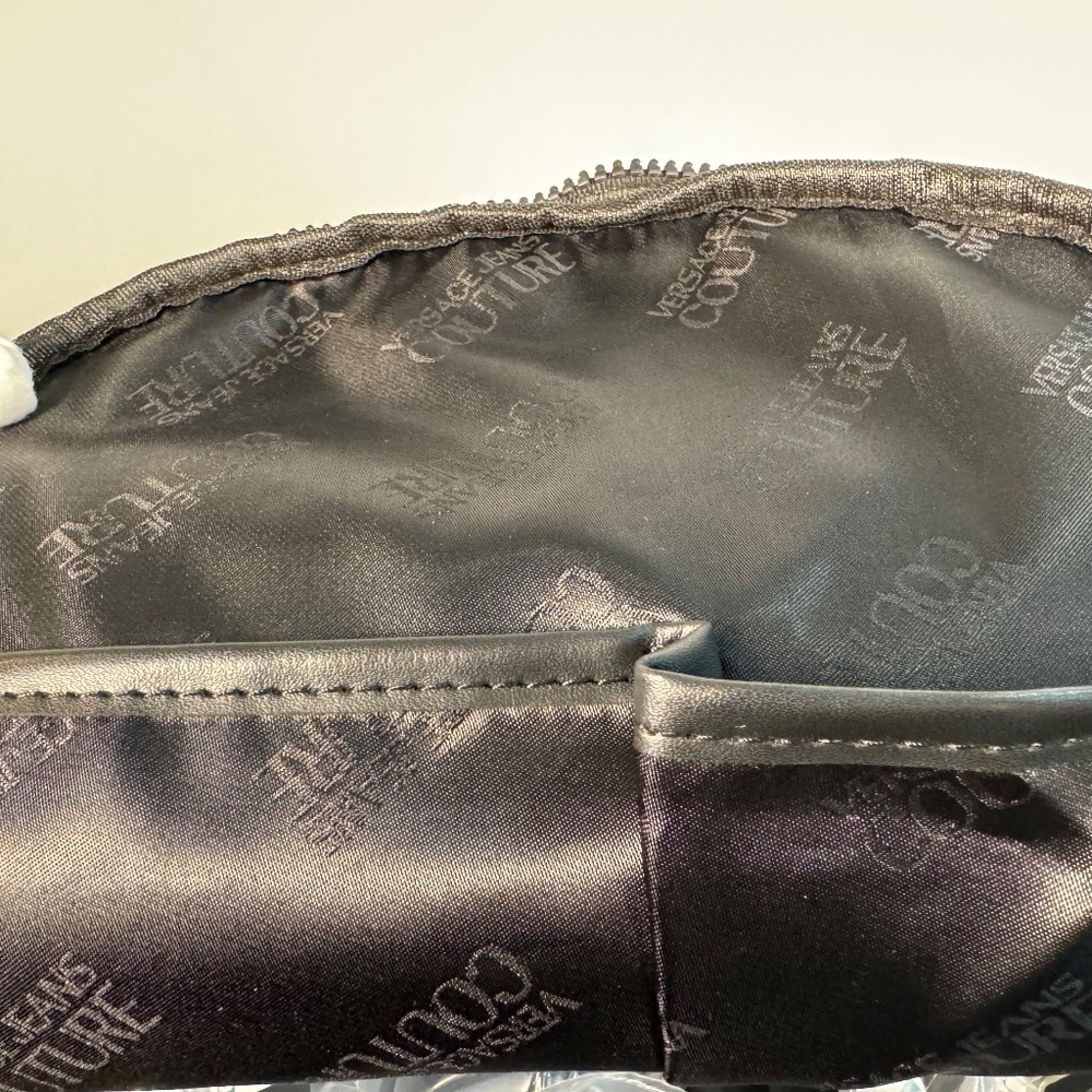 Versace Jeans Couture Baroque Print Backpack - Picture 10 of 12
